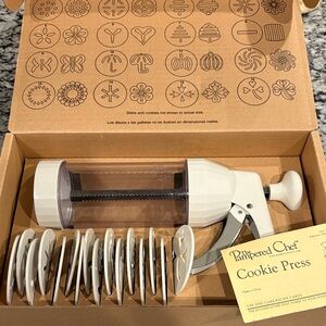 Pampered Chef White Cookie Press Discs Set EUC #1525